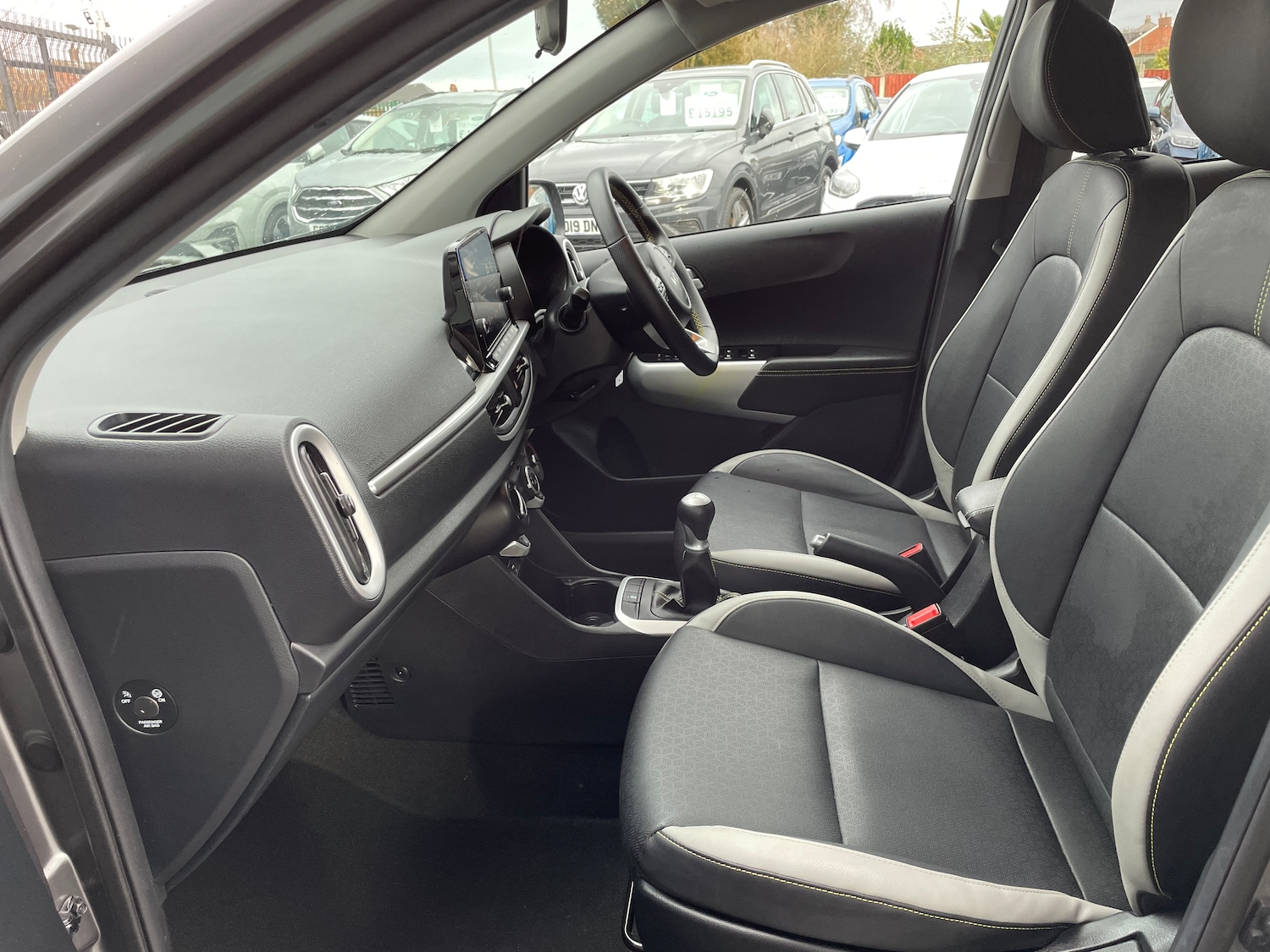 Used Kia Picanto 2023 for sale - 77392300: Photo 17