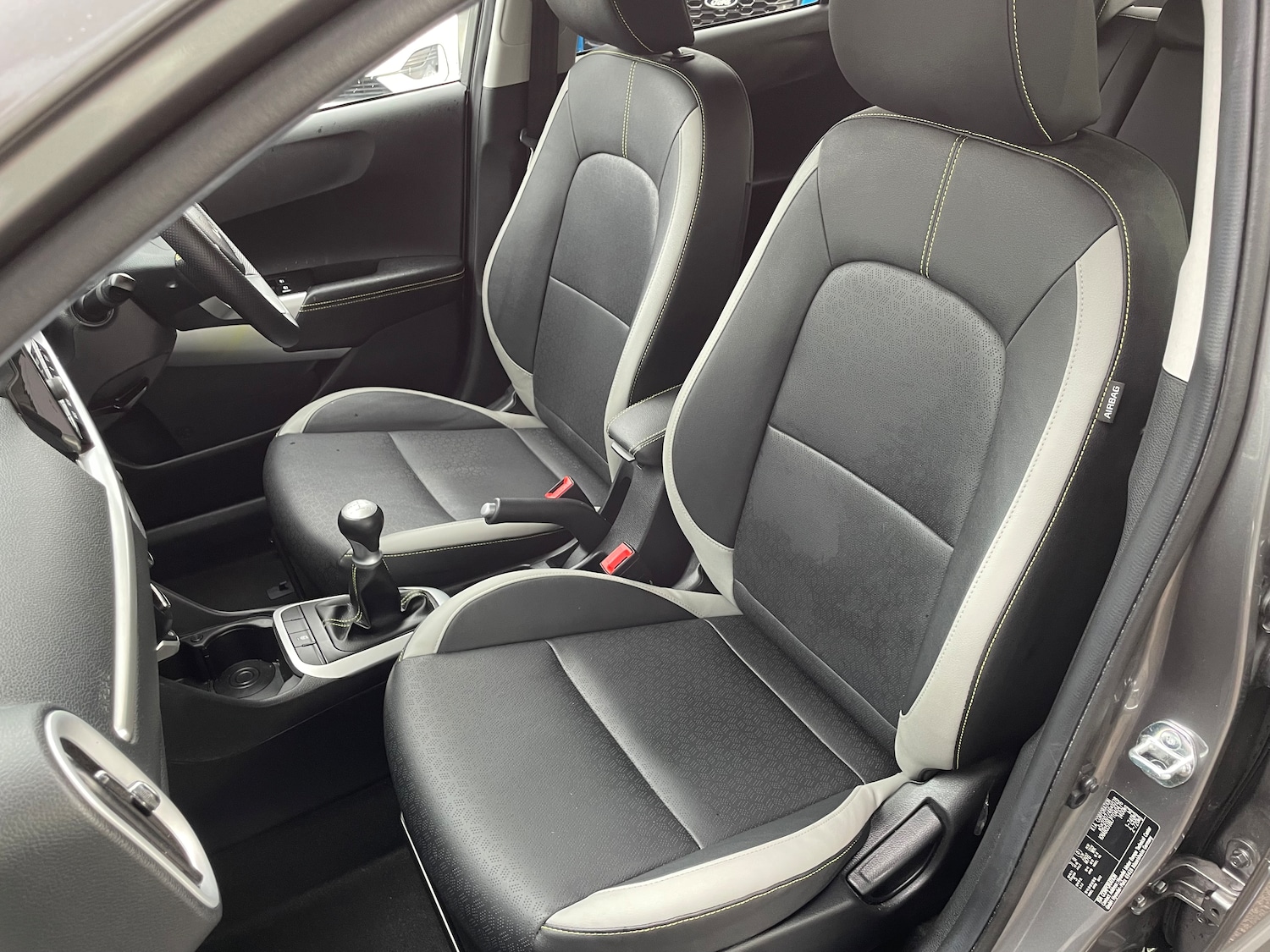 Used Kia Picanto 2023 for sale - 77392300: Photo 18