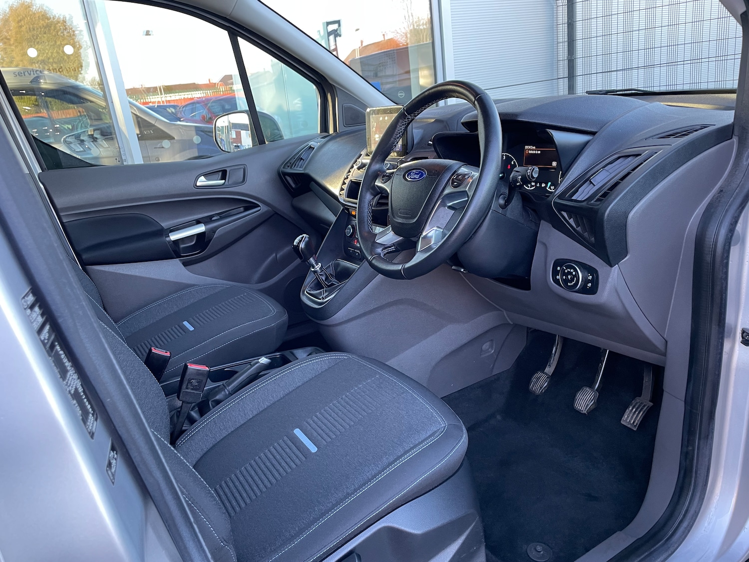 Used Ford Grand Tourneo Connect 2022 for sale - 77000597: Photo 10