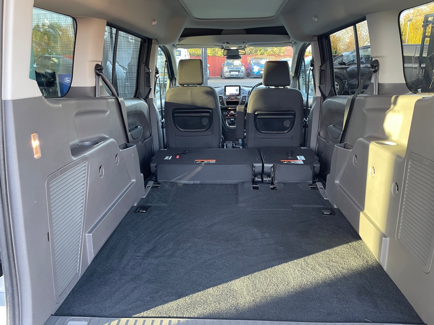 Used Ford Grand Tourneo Connect 2022 for sale - 77000597: Photo 15