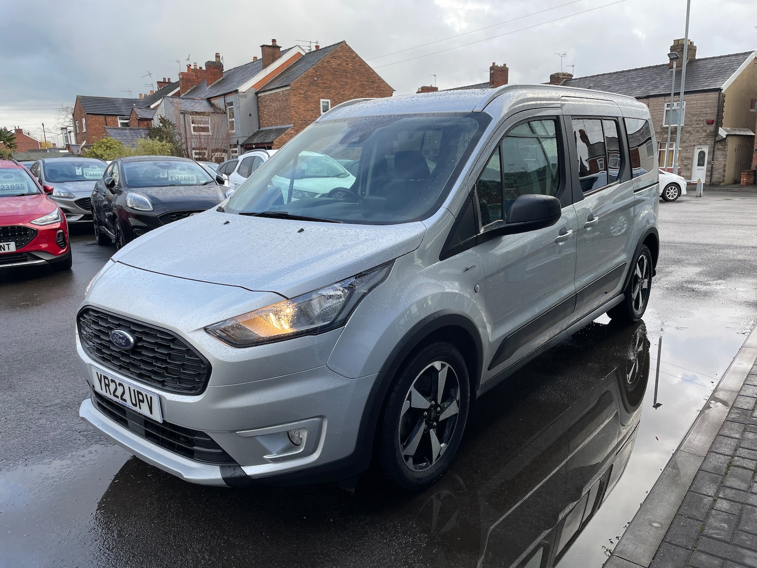 Used Ford Grand Tourneo Connect 2022 for sale - 77000597: Photo 3