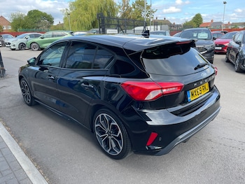 Used Ford Focus 2019 for sale - 79535888: Photo