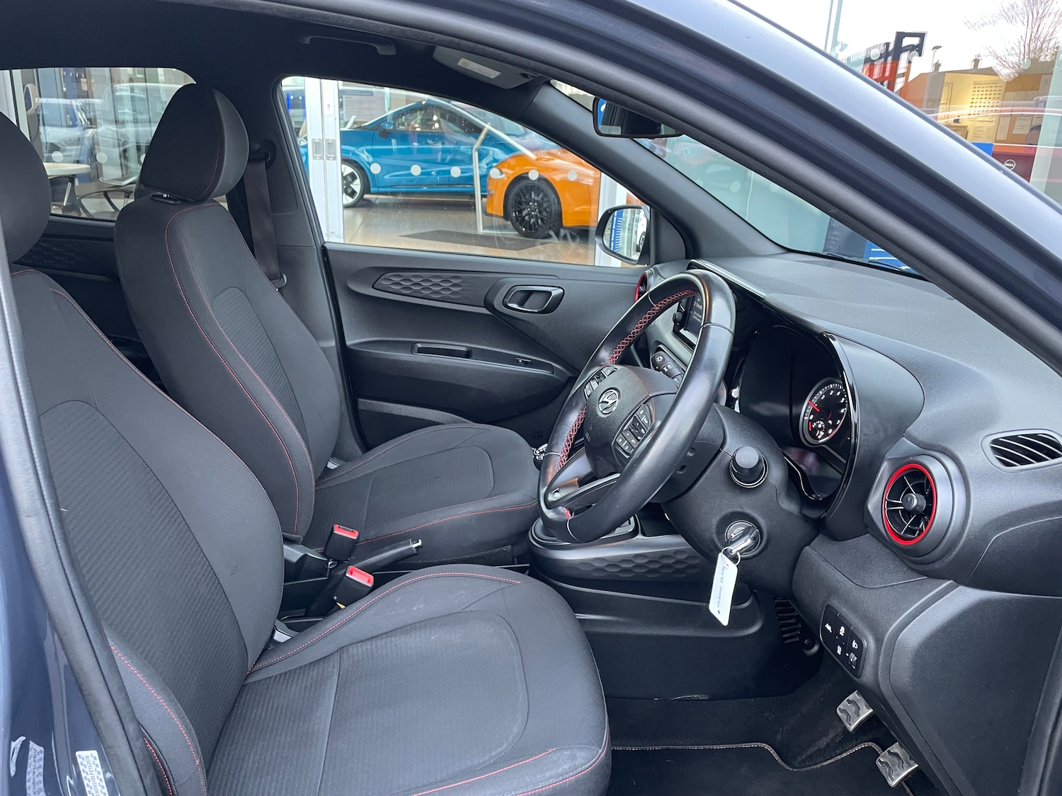 Used Hyundai i10 2023 for sale - 77460796: Photo 11