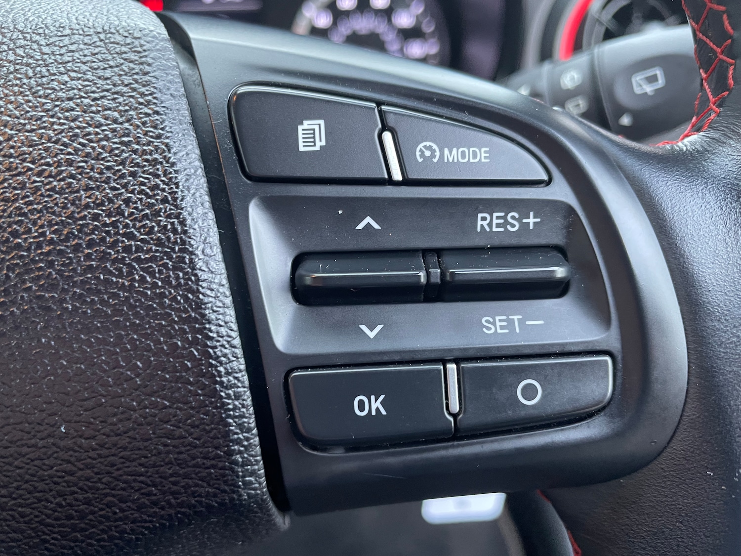 Used Hyundai i10 2023 for sale - 77460796: Photo 22