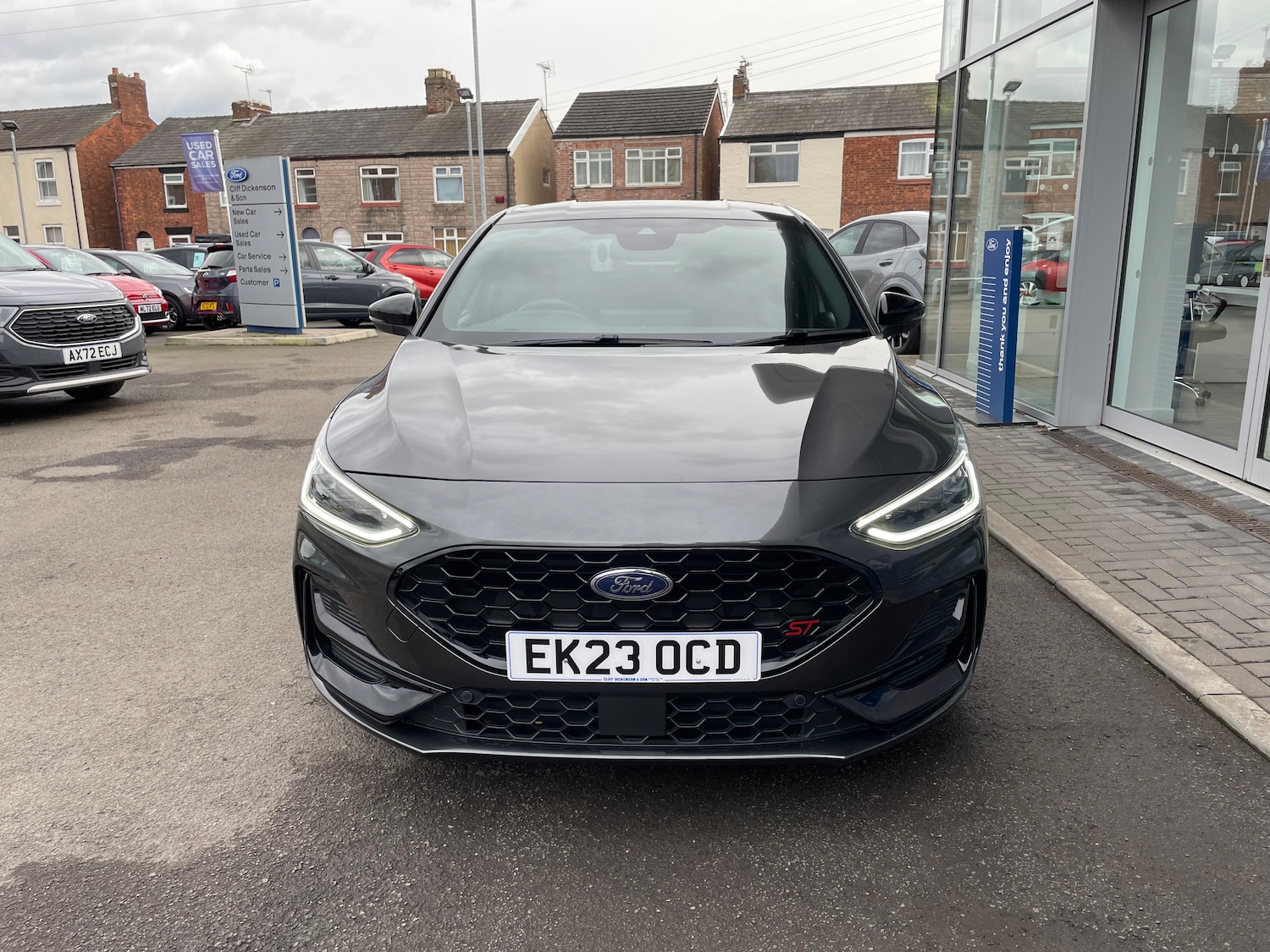 Used Ford Focus 2023 for sale - 77555571: Photo 2