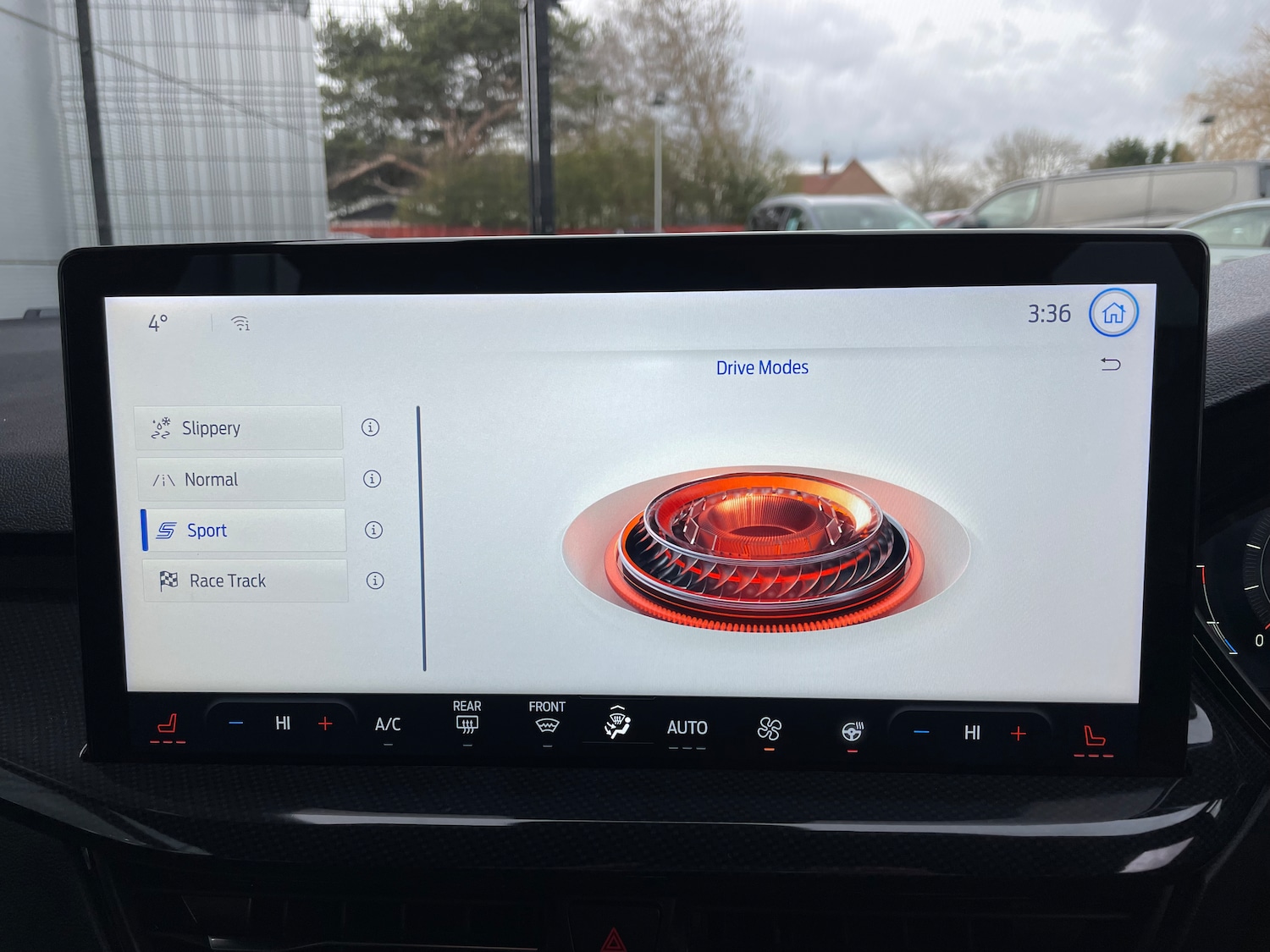 Used Ford Focus 2023 for sale - 77555571: Photo 28