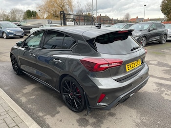 Used Ford Focus 2023 for sale - 77555571: Photo