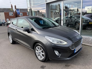 Used Ford Fiesta 2018 for sale - 78209599: Photo