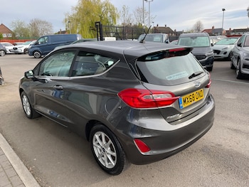Used Ford Fiesta 2018 for sale - 78209599: Photo