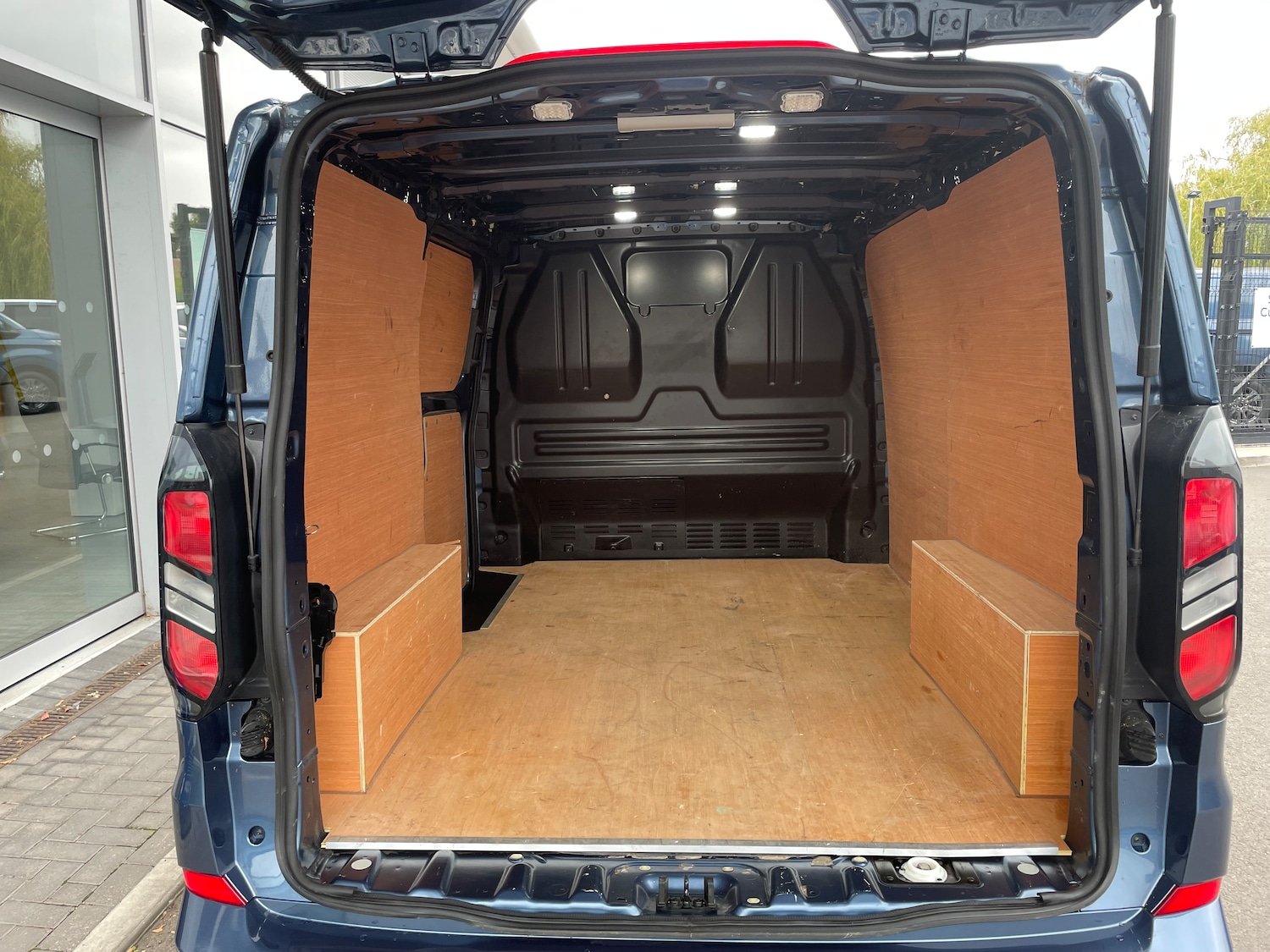 Used Ford Transit Custom 2024 for sale - 77000774: Photo 14