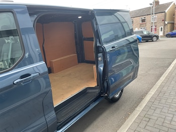 Used Ford Transit Custom 2024 for sale - 77000774: Photo