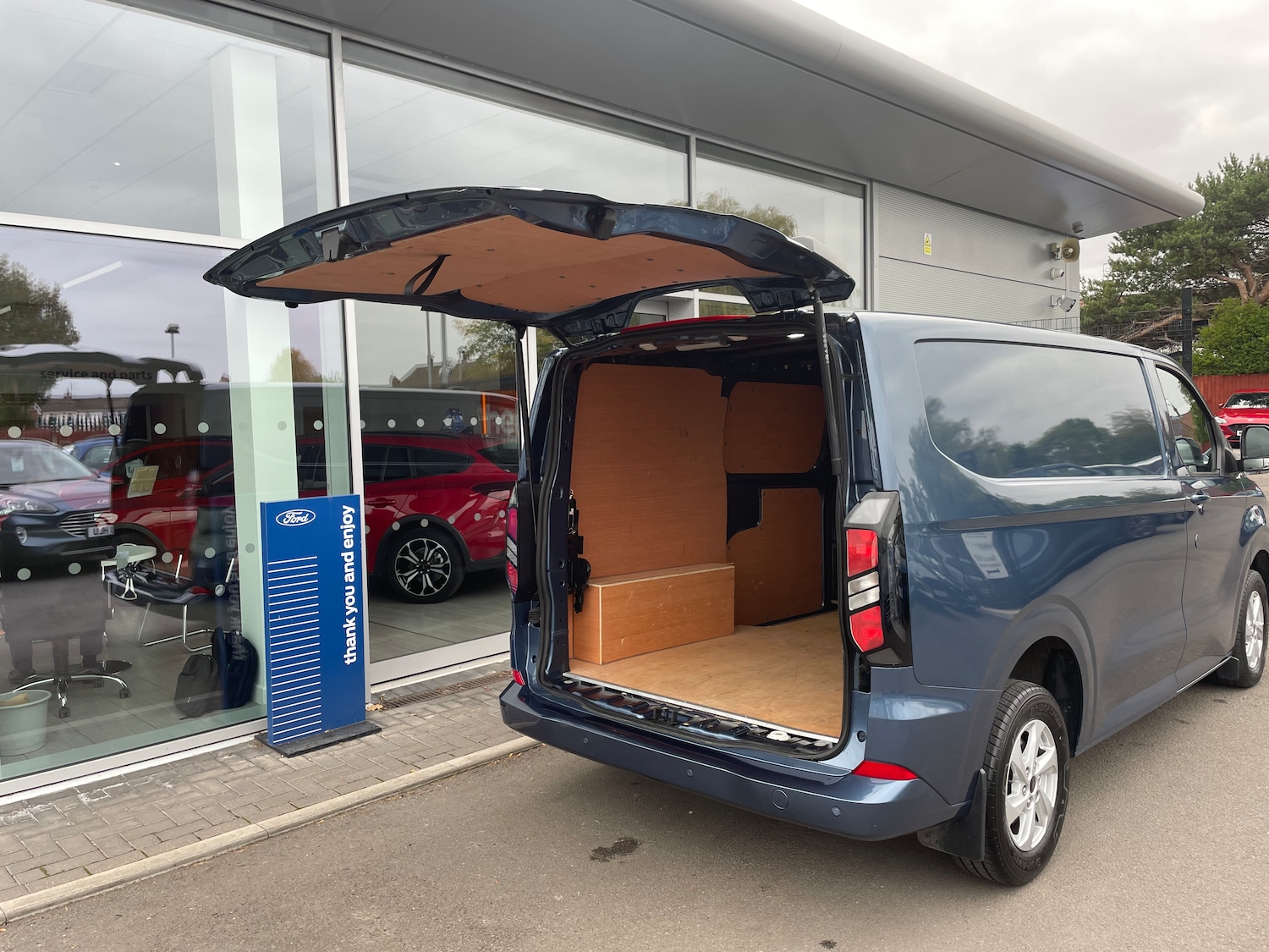 Used Ford Transit Custom 2024 for sale - 77000774: Photo 7