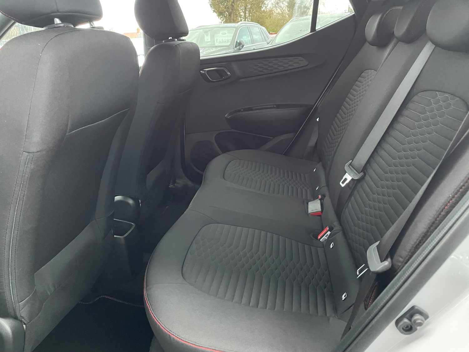 Used Hyundai i10 2024 for sale - 77159592: Photo 15