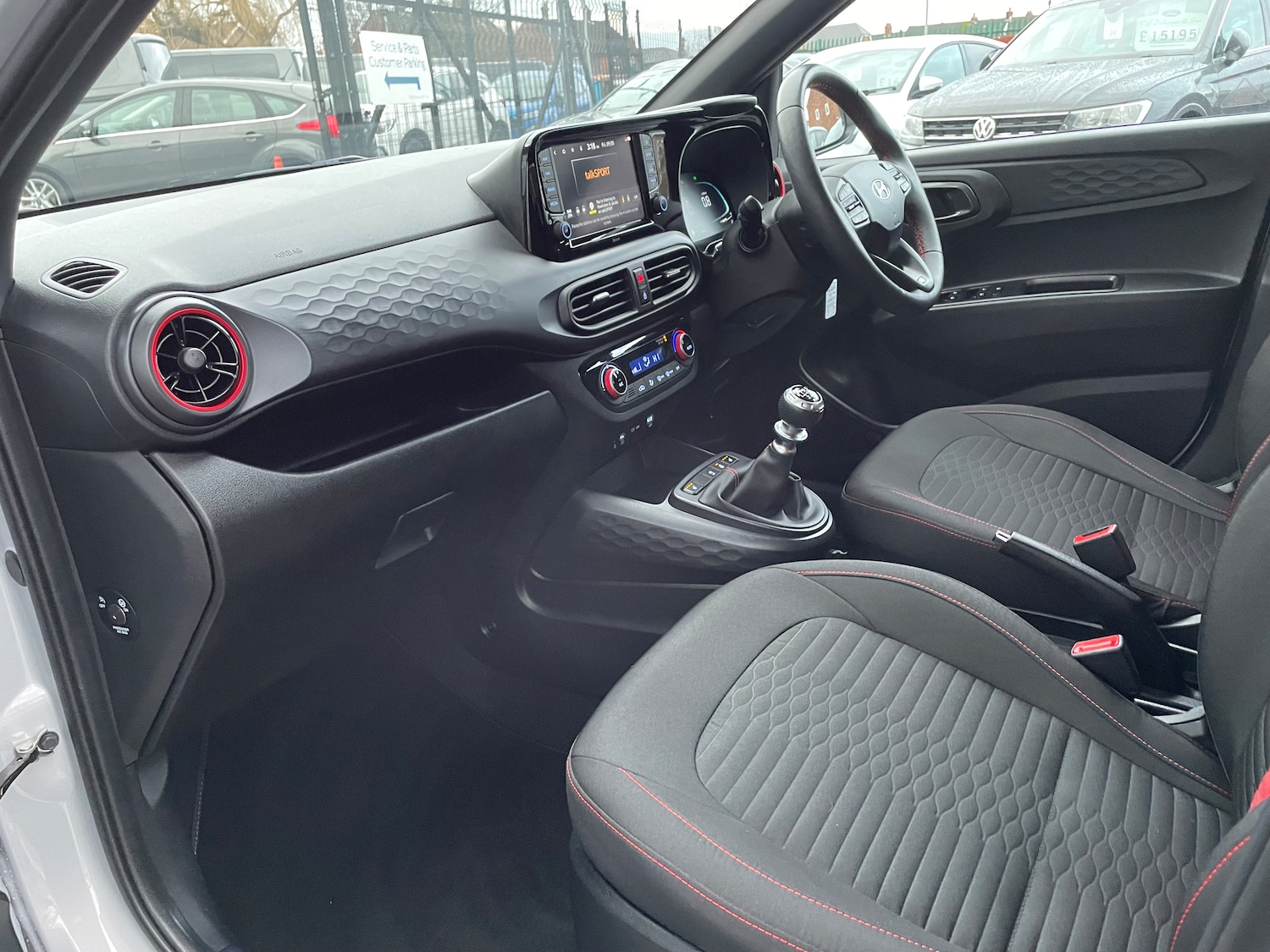 Used Hyundai i10 2024 for sale - 77159592: Photo 16