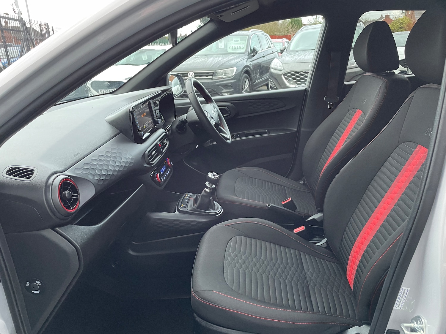 Used Hyundai i10 2024 for sale - 77159592: Photo 17