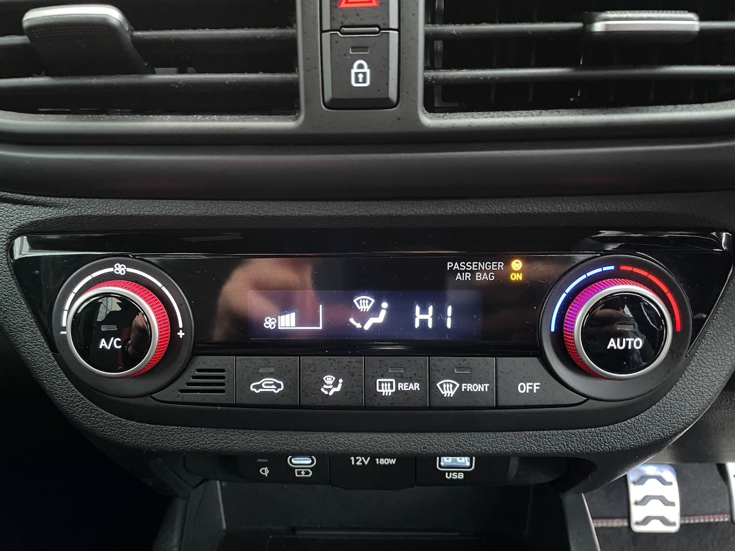 Used Hyundai i10 2024 for sale - 77159592: Photo 21