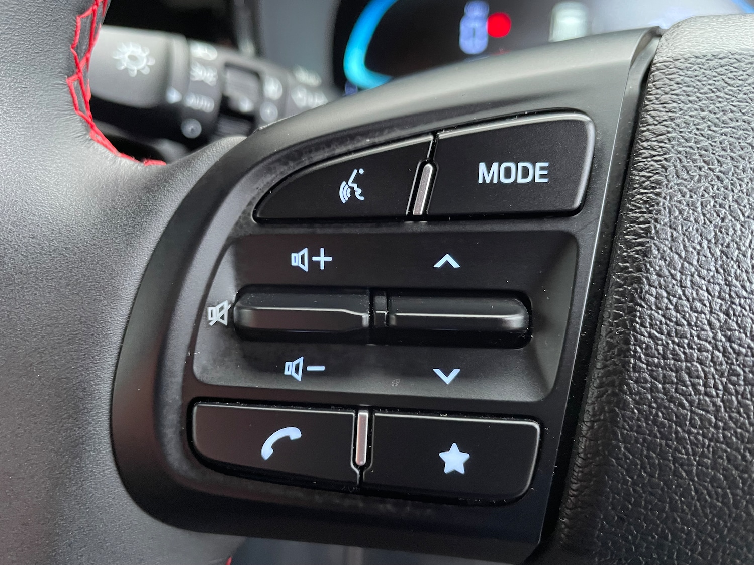 Used Hyundai i10 2024 for sale - 77159592: Photo 28