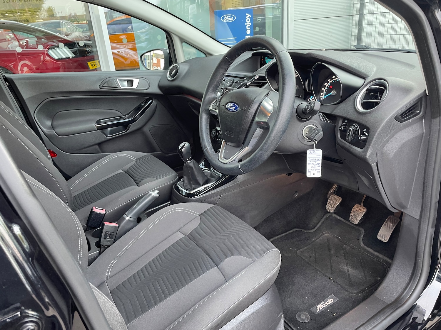 Used Ford Fiesta 2015 for sale - 77980628: Photo 10