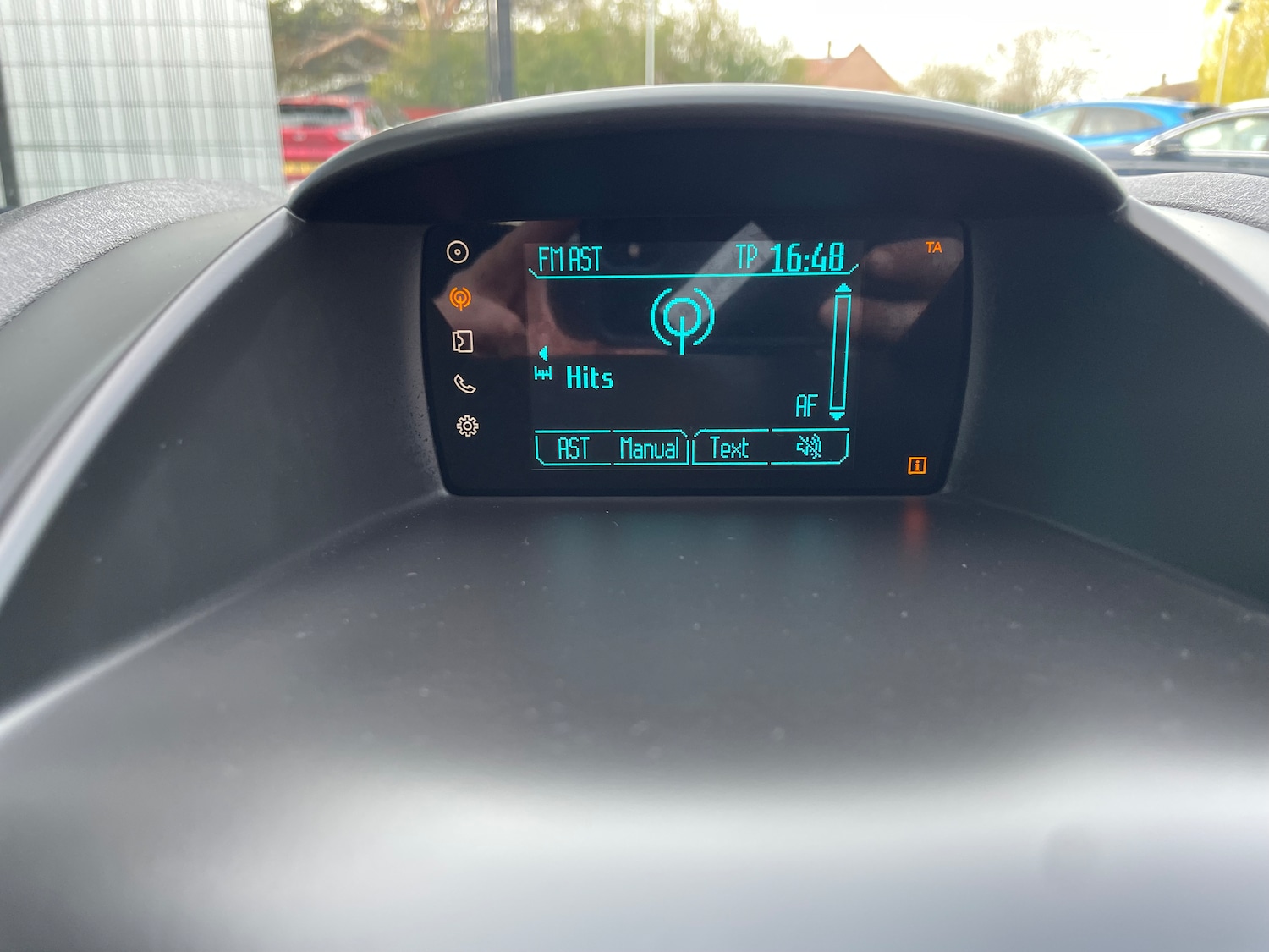 Used Ford Fiesta 2015 for sale - 77980628: Photo 22