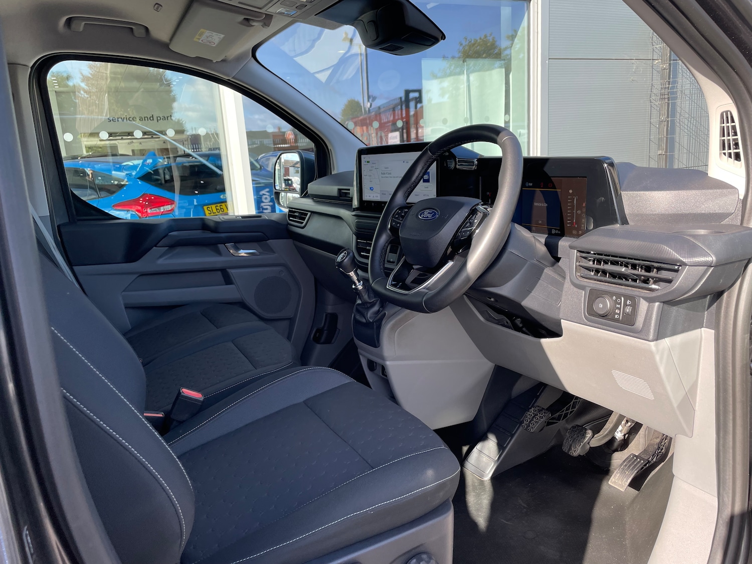 Used Ford Transit Custom 2024 for sale - 77000763: Photo 11