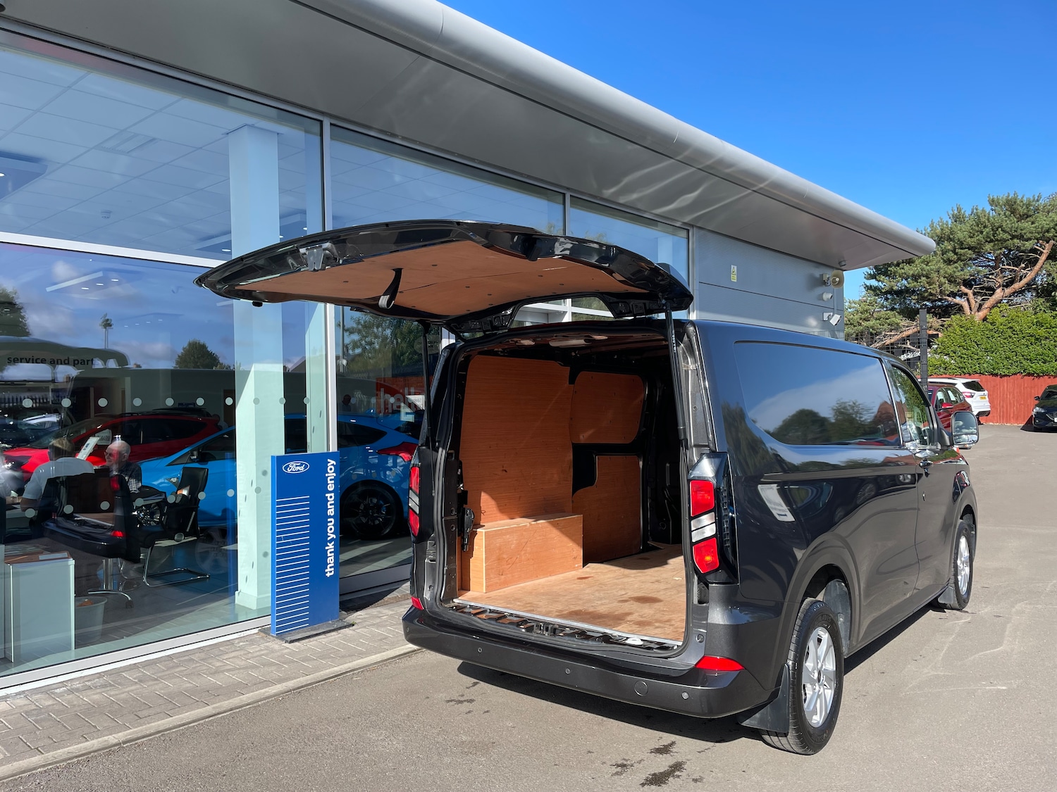 Used Ford Transit Custom 2024 for sale - 77000763: Photo 6