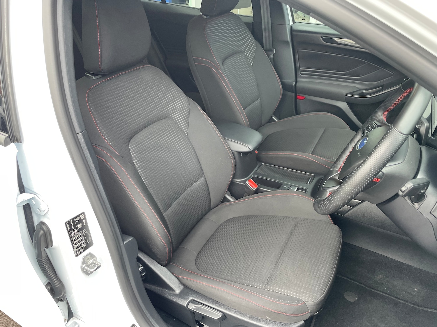 Used Ford Focus 2023 for sale - 77000694: Photo 13