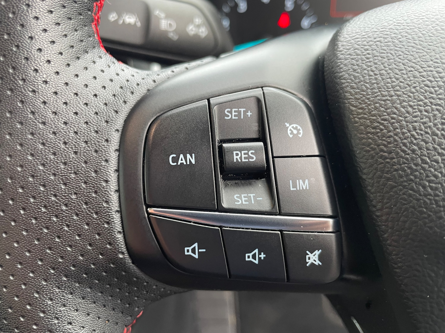 Used Ford Focus 2023 for sale - 77000694: Photo 30