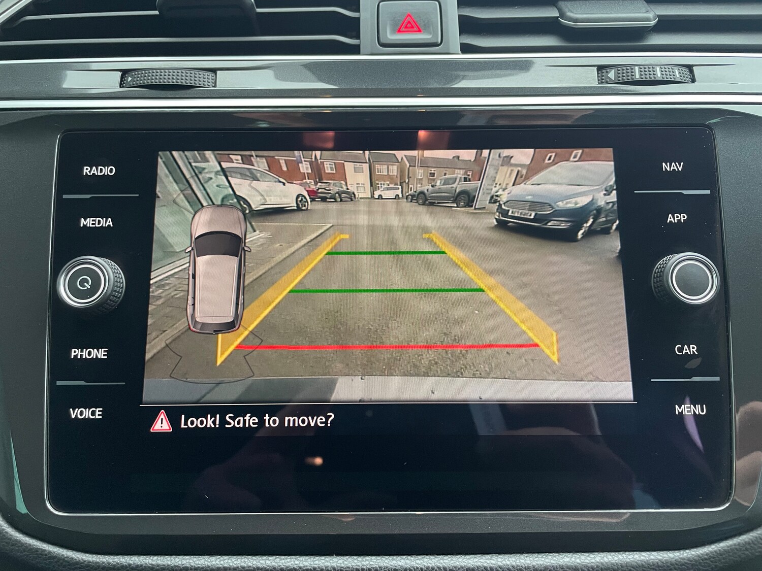 Used Volkswagen Tiguan 2019 for sale - 77475204: Photo 29