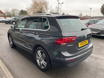 Used Volkswagen Tiguan 2019 for sale - 77475204: Photo