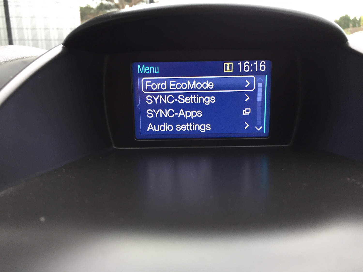 Used Ford Fiesta 2014 for sale - 77207791: Photo 24