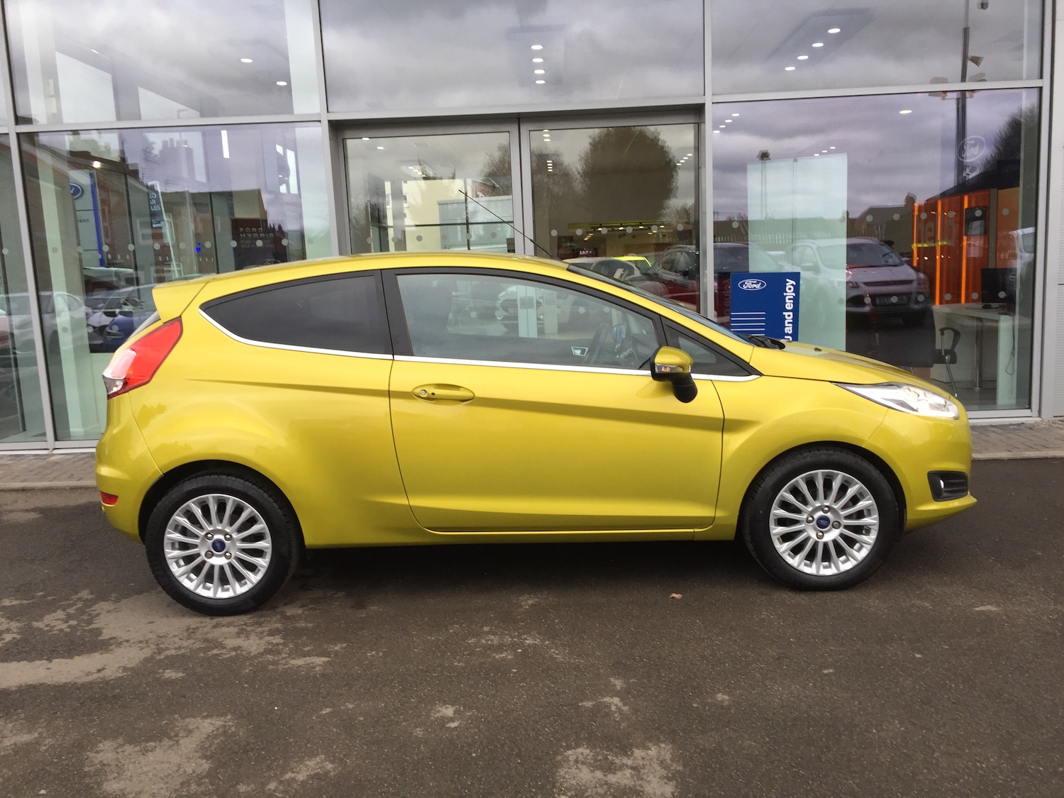Used Ford Fiesta 2014 for sale - 77207791: Photo 7
