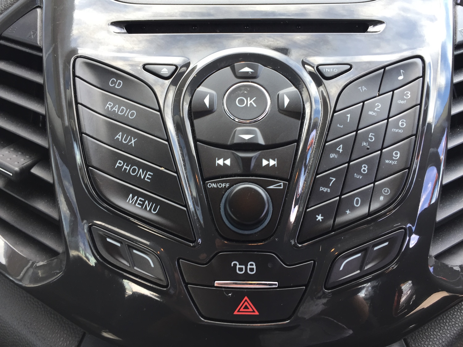 Used Ford Ecosport 2016 for sale - 77245660: Photo 21