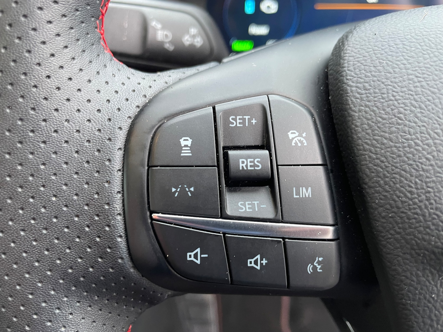 Used Ford Kuga 2025 for sale - 77148812: Photo 38