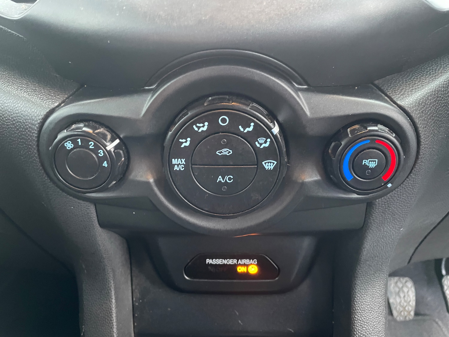 Used Ford Ecosport 2015 for sale - 77460764: Photo 19