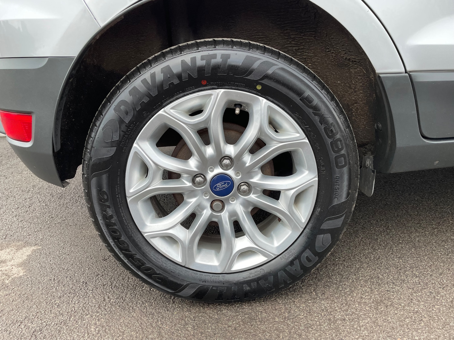 Used Ford Ecosport 2015 for sale - 77460764: Photo 8