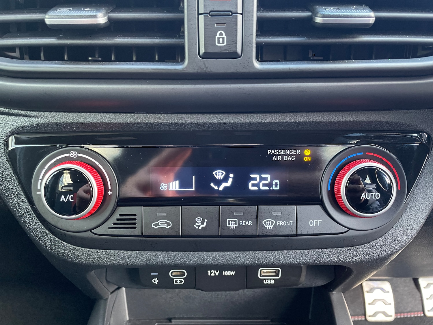 Used Hyundai i10 2024 for sale - 77006885: Photo 20