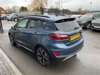 Used Ford Fiesta 2022 for sale - 77159594: Photo