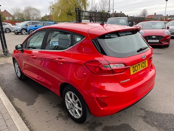 Used Ford Fiesta 2017 for sale - 78053861: Photo