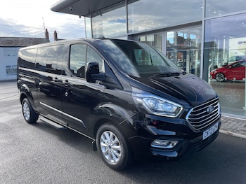 Used Ford Tourneo Custom 2022 for sale - 77000777: Photo
