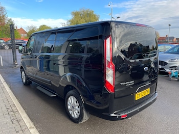 Used Ford Tourneo Custom 2022 for sale - 77000777: Photo