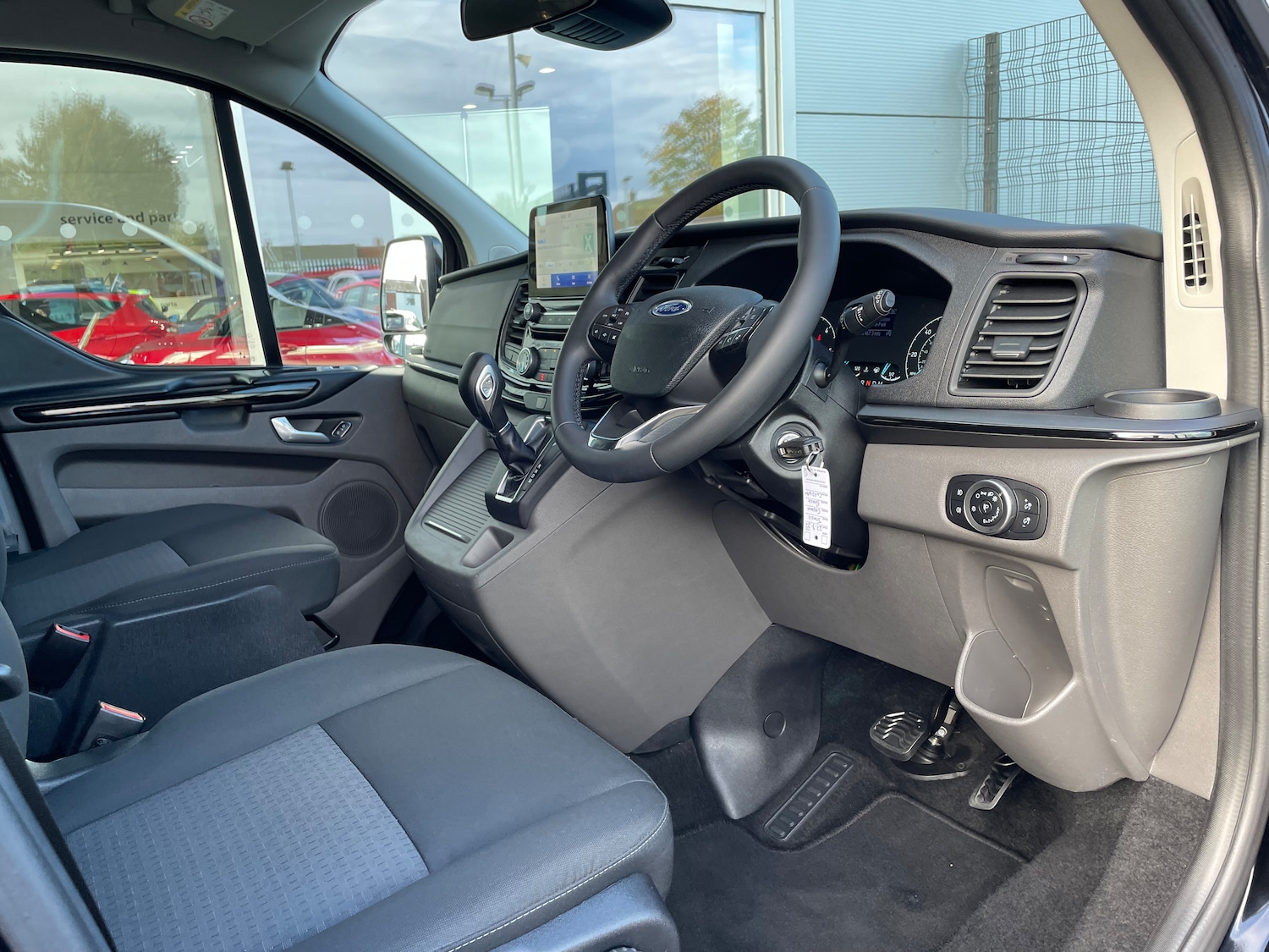 Used Ford Tourneo Custom 2022 for sale - 77000777: Photo 9