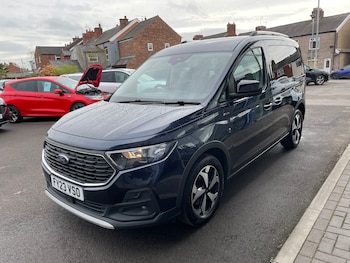 Used Ford Tourneo Connect 2023 for sale - 78304596: Photo