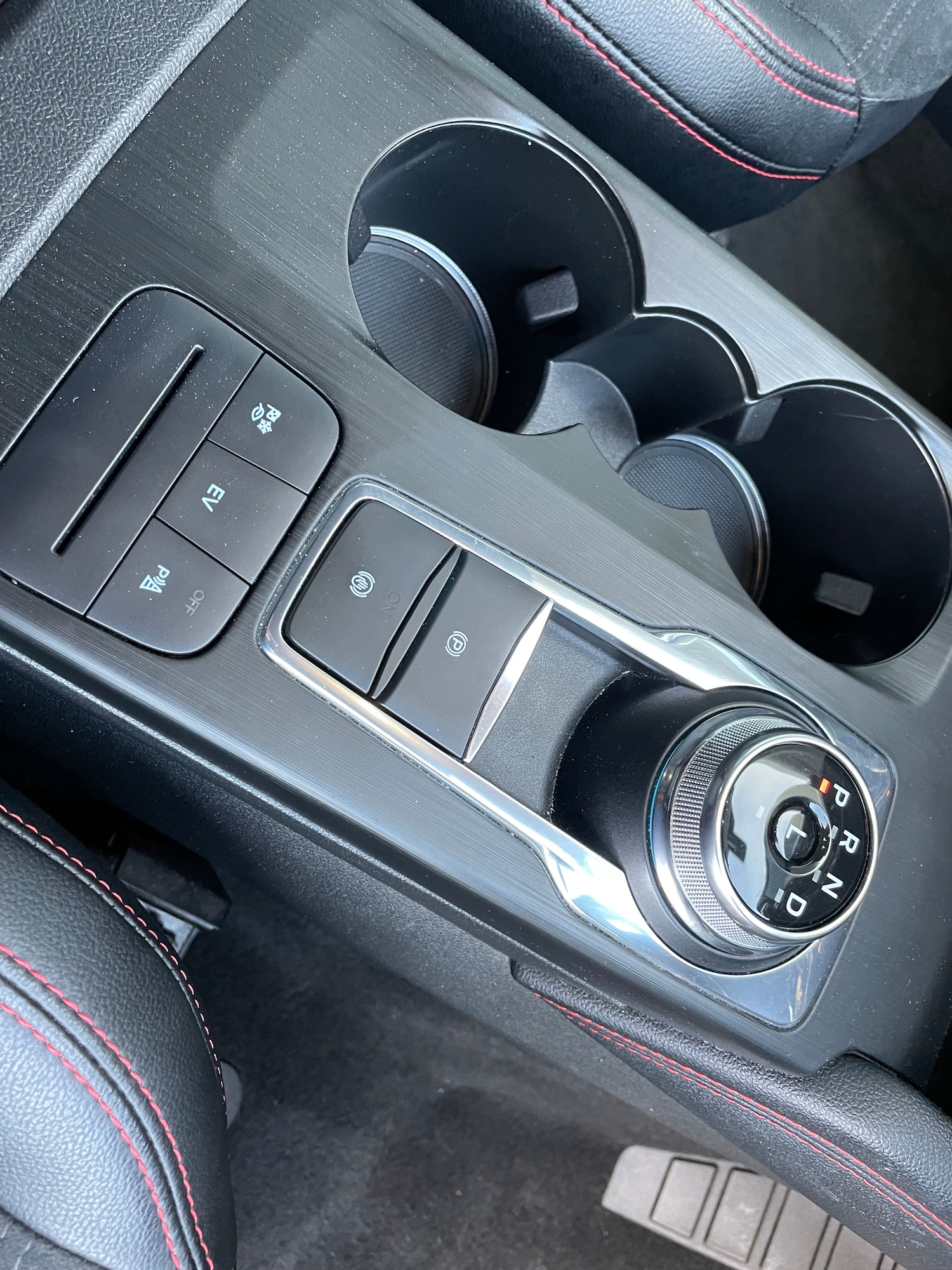 Used Ford Kuga 2022 for sale - 77000582: Photo 18