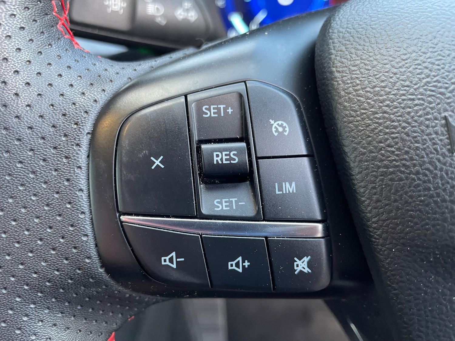 Used Ford Kuga 2022 for sale - 77000582: Photo 29