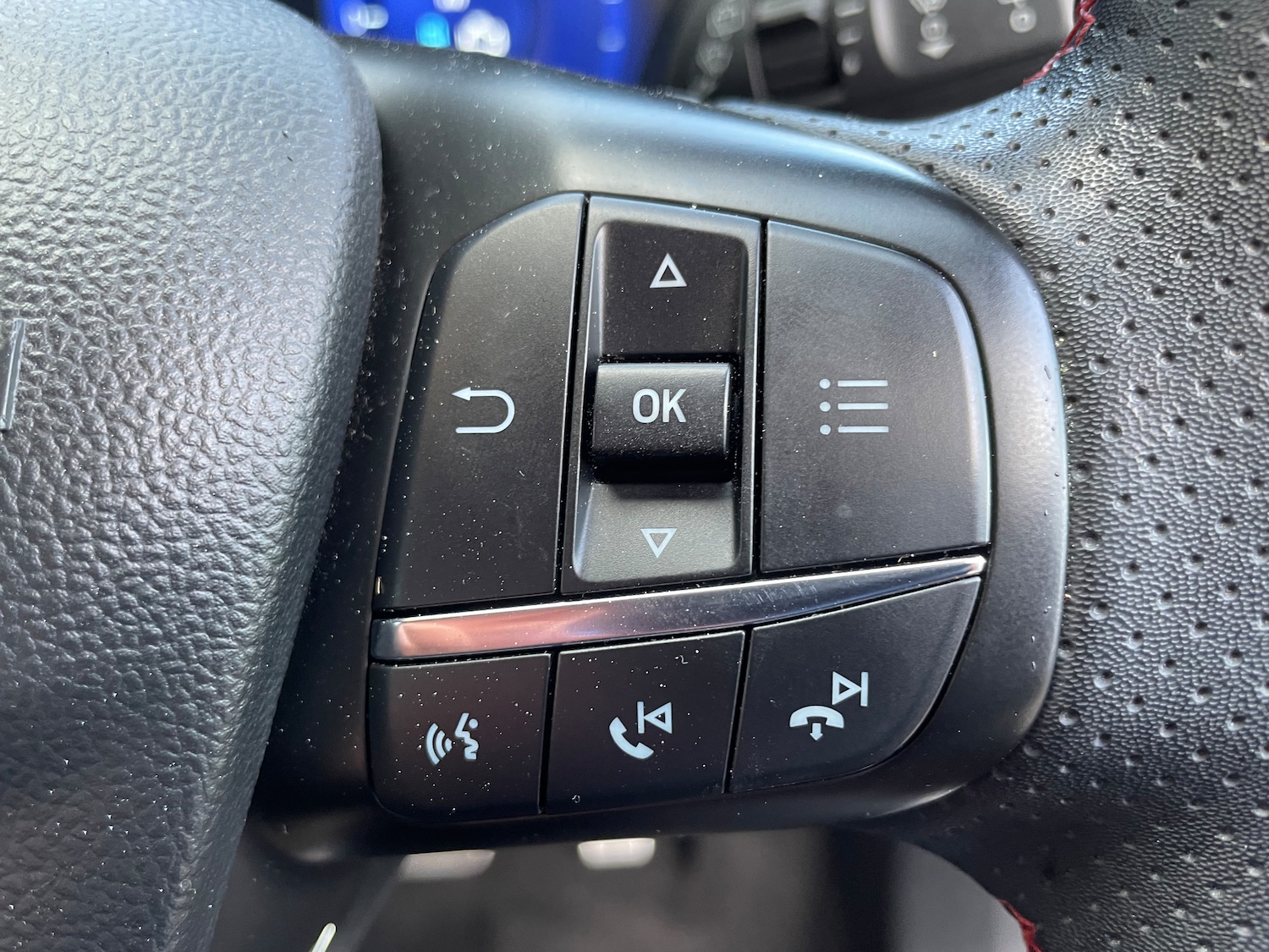 Used Ford Kuga 2022 for sale - 77000582: Photo 30