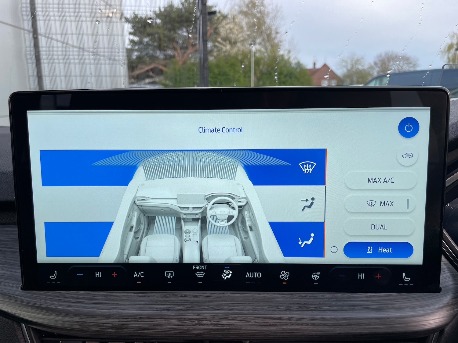 Used Ford Kuga 2025 for sale - 78209594: Photo 28