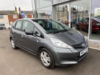 Used Honda Jazz 2013 for sale - 77813761: Photo