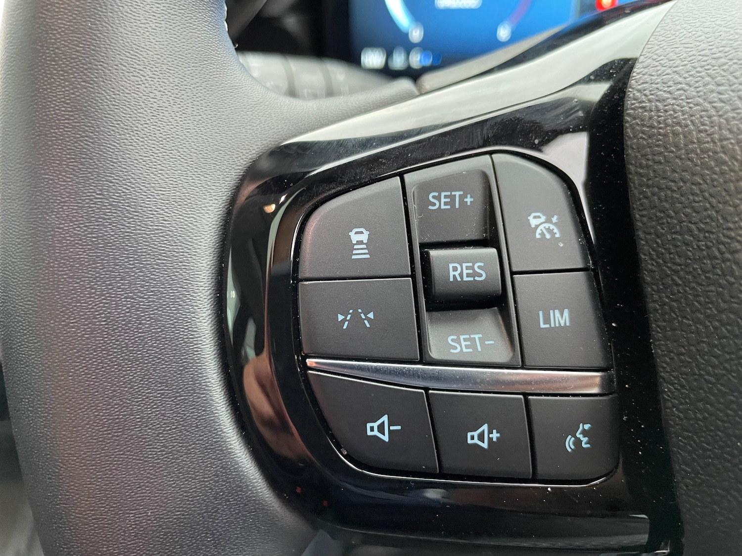 Used Ford Puma 2024 for sale - 77000770: Photo 33