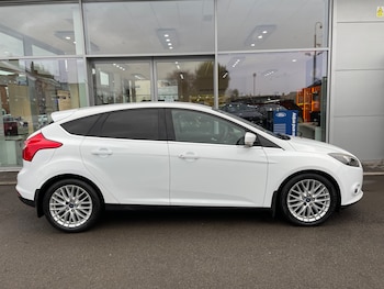 Used Ford Focus 2012 for sale - 77000614: Photo