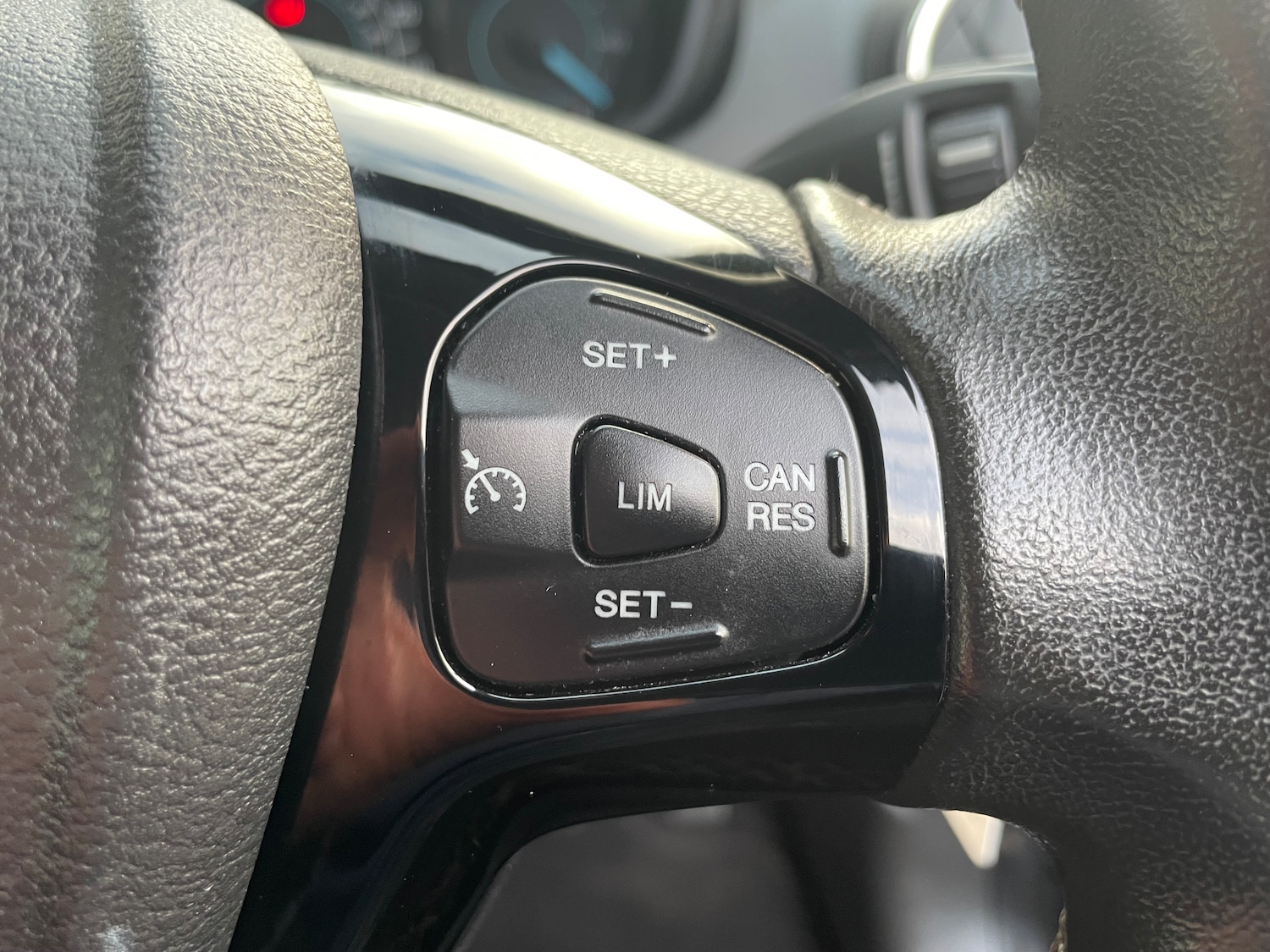 Used Ford Ka+ 2019 for sale - 77136464: Photo 26